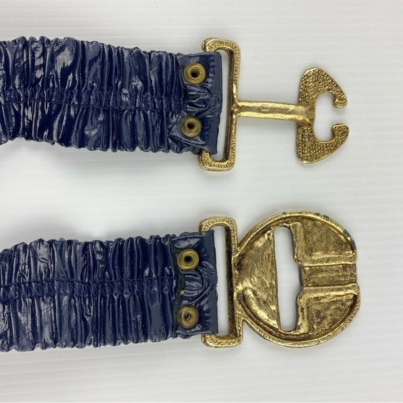 Vintage Enrico Coveri Stretch Belt Navy Blue with Brass EC clasp - Picture 6 of 6